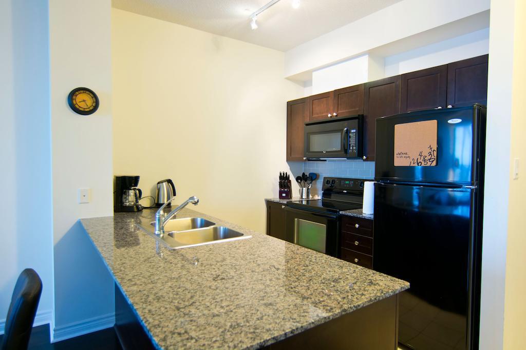 Maplewood Furnished Suites Mississauga Zewnętrze zdjęcie