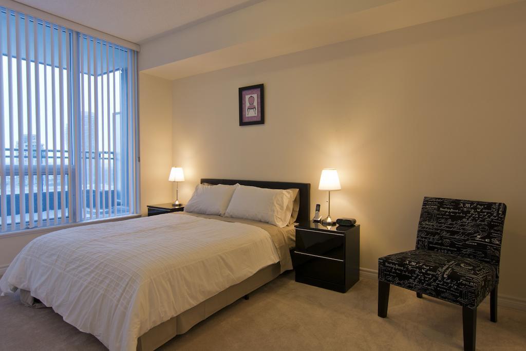 Maplewood Furnished Suites Mississauga Zewnętrze zdjęcie